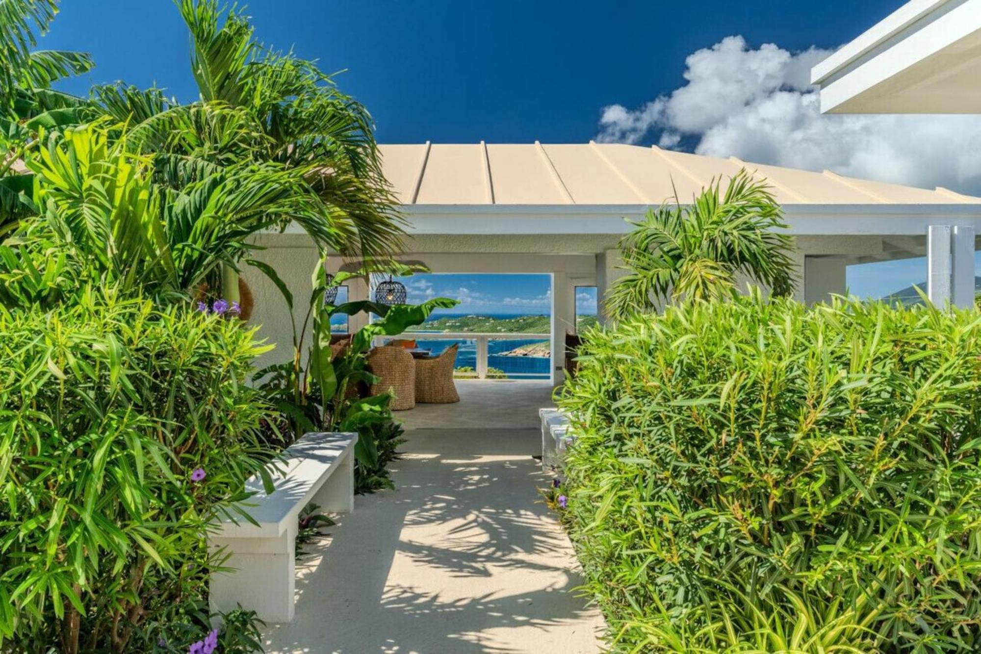 Royal Villa With A Huge Swimming Pool Cowell Battery Экстерьер фото