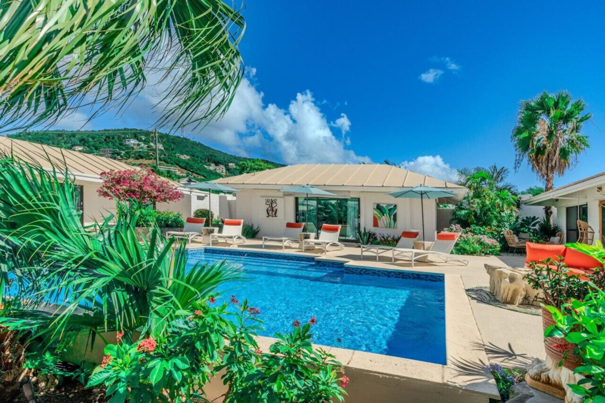 Royal Villa With A Huge Swimming Pool Cowell Battery Экстерьер фото
