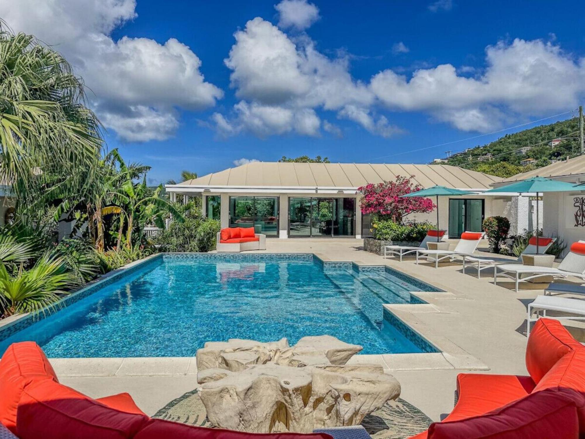Royal Villa With A Huge Swimming Pool Cowell Battery Экстерьер фото